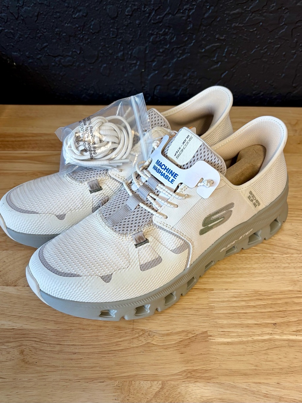Sketchers Men’s 10